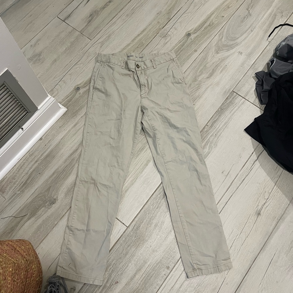 Old Navy Men's Light Gray Chinos
